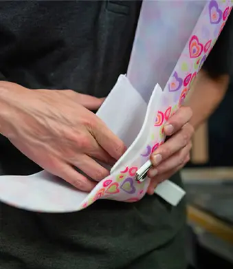 Jednorázové plastové obaly na potravinářské nádobí